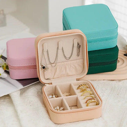 Mini Travel Jewelry Box, PU Leather Portable Jewelry Organizer Case for Rings, Earrings, and Necklaces